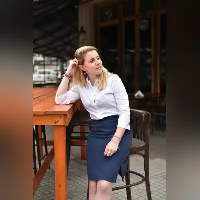 贺柠森